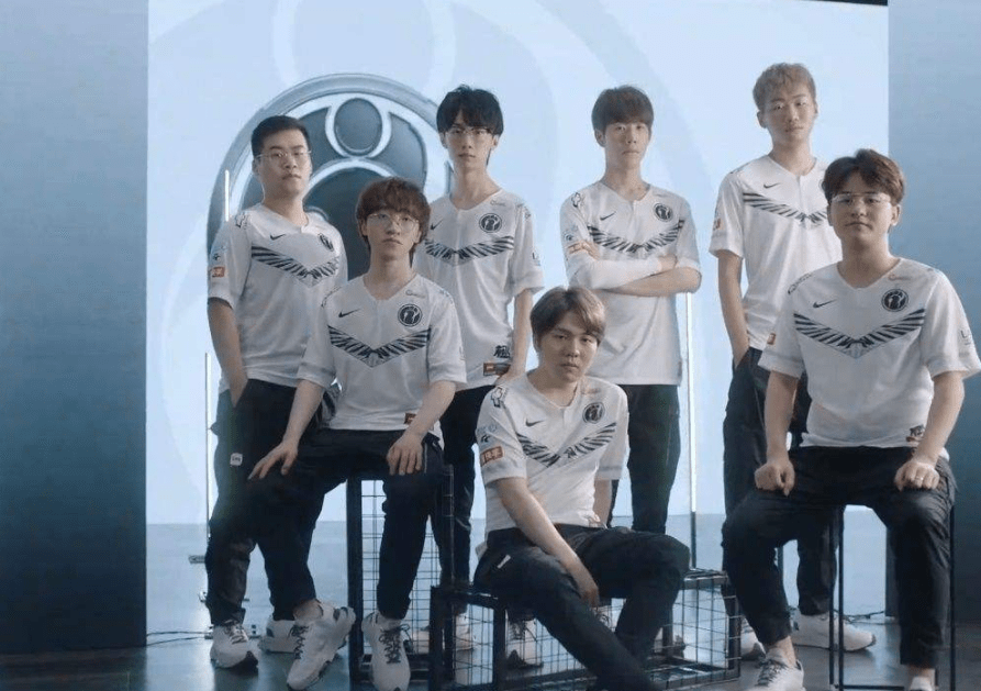 箭队经历了 箭队经历了