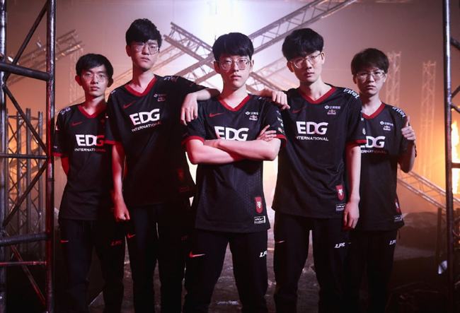 成为了绿军 成为了绿军