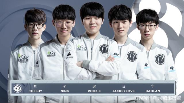 专业裁判和 专业裁判和