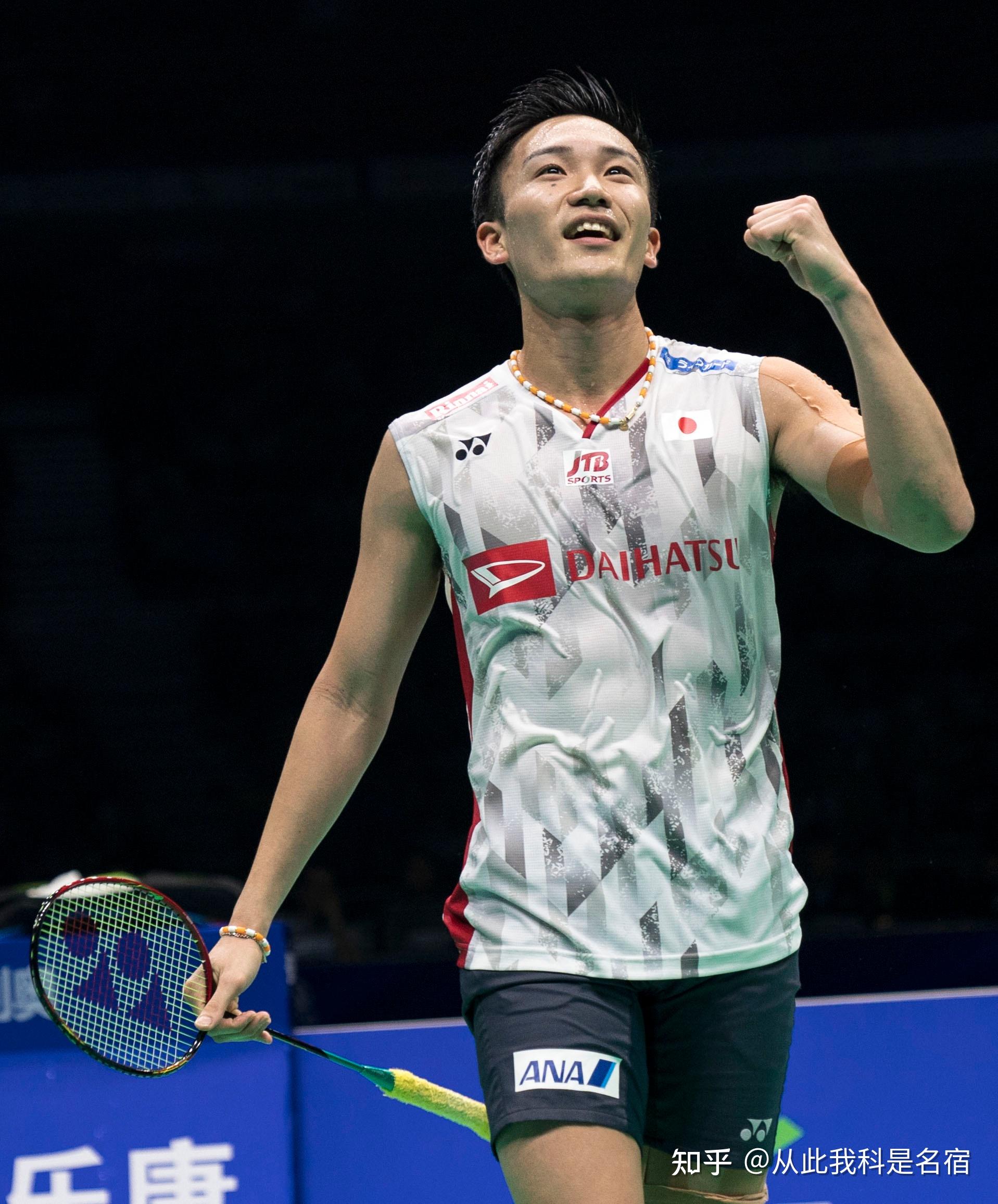 里的一个 里的一个