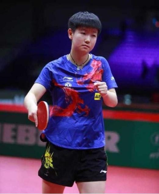 亚历山大 亚历山大